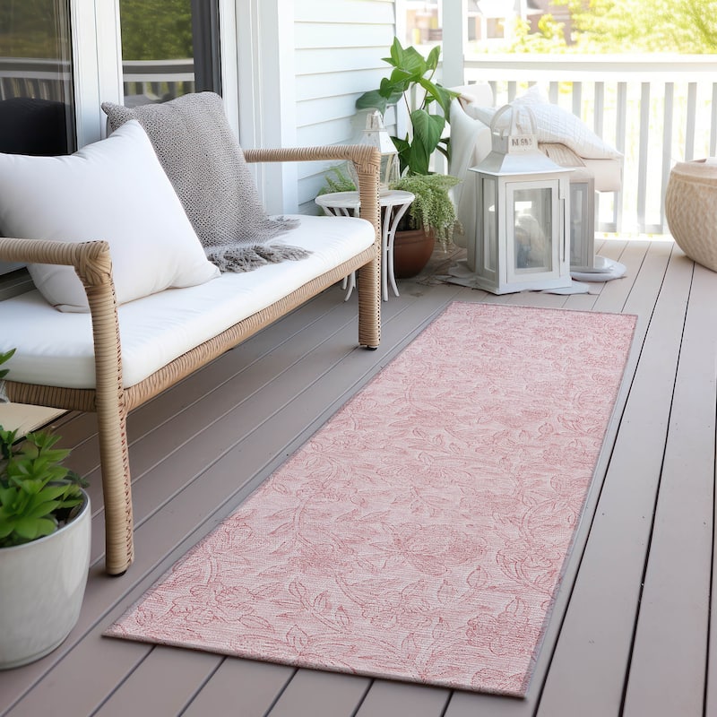 Machine Washable Indoor/ Outdoor Chantille Floral Farmhouse Rug - Pink - 2'3" x 7'6"