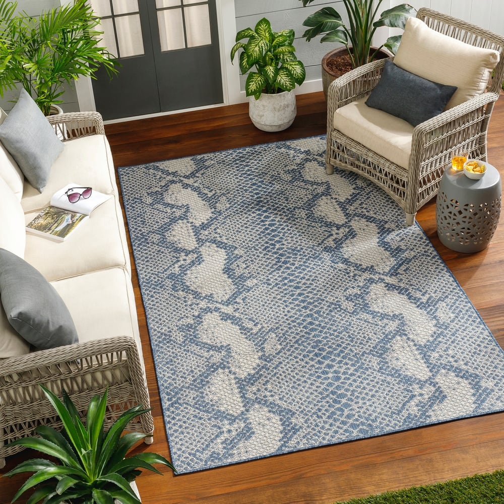 Livabliss Ravello Animal Stripes Indoor/ Outdoor Area Rug