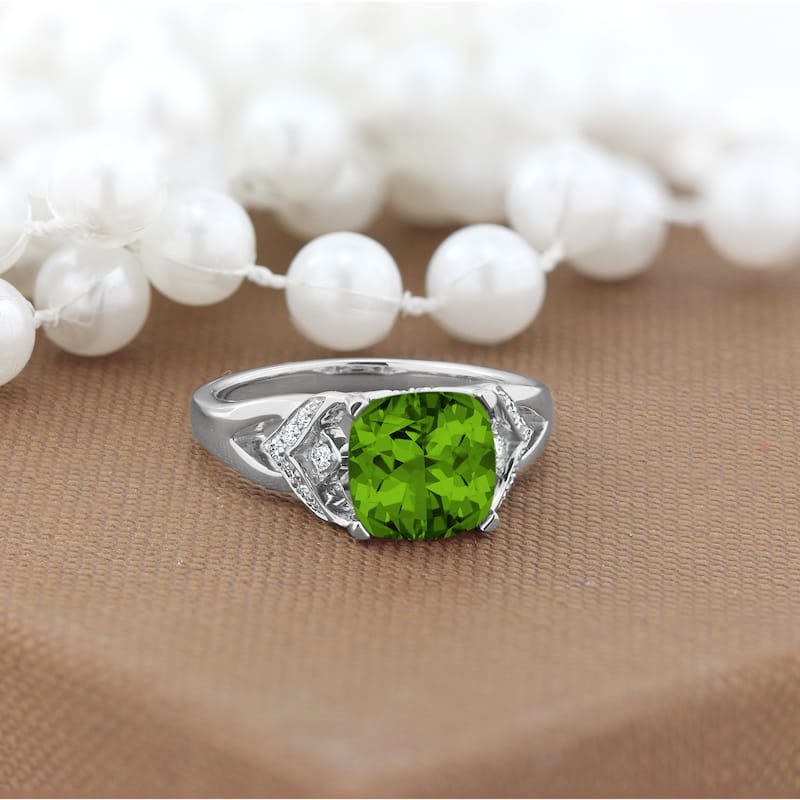 Auriya Modern 2 3/8ct Cushion-cut Peridot and Diamond Engagement Ring 1/6ctw 14k Gold