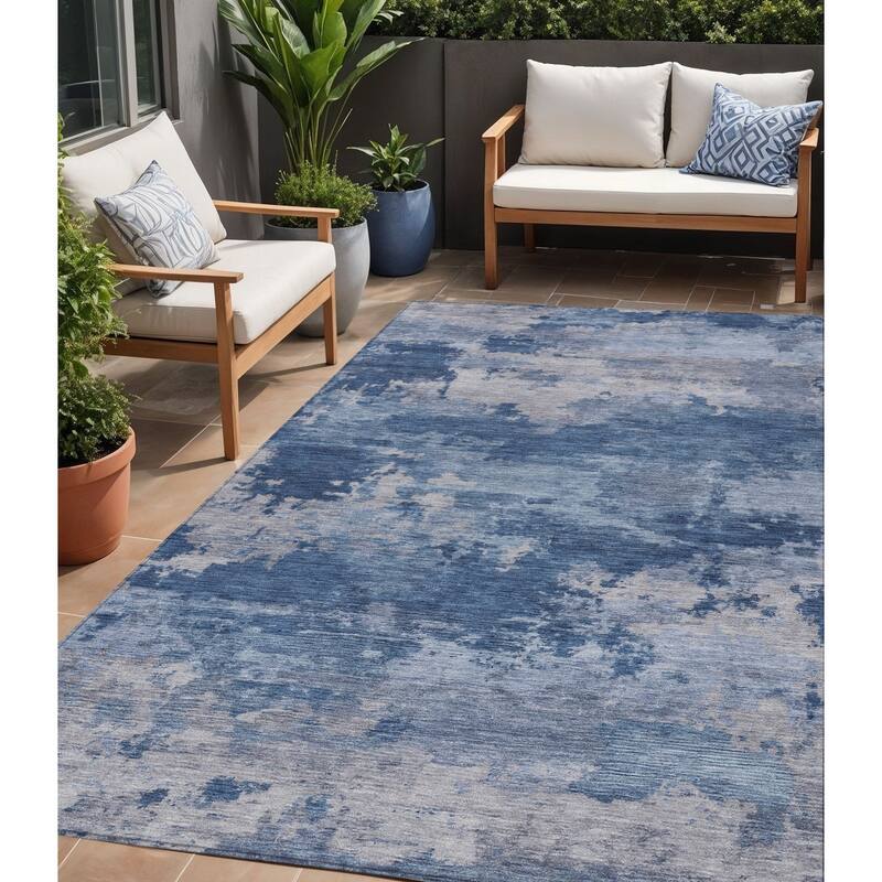 HomeRoots Abstract Transitional Rectangle Outdoor Rug - 5' X 8'