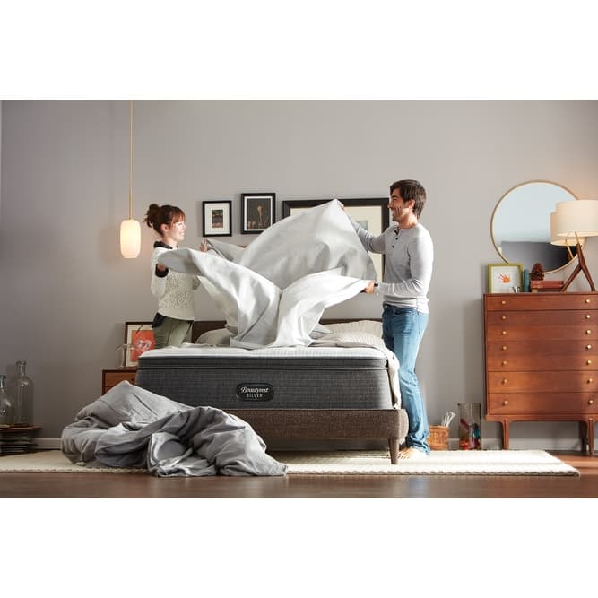 Beautyrest Silver BRS900-C 16-inch Plush Pillow Top Mattress Set