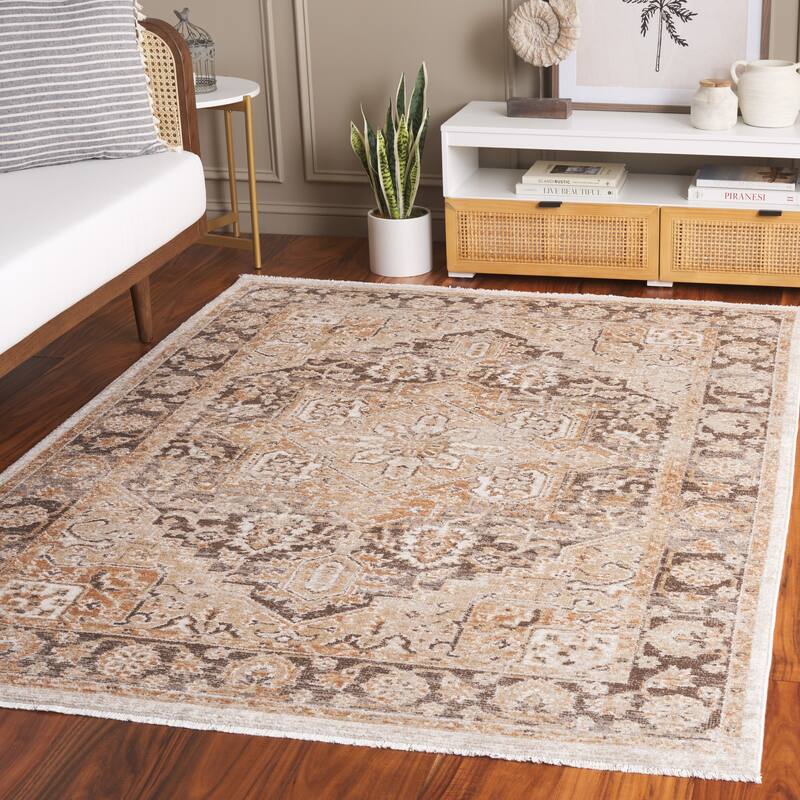 SAFAVIEH Hazel Liridona Traditional Oriental Rug - 6' Square - Gold/Brown