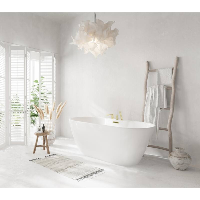 Nicolette Bathtub in Glossy White
