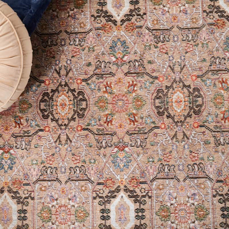 SAFAVIEH Crimson Nouha Oriental Rug