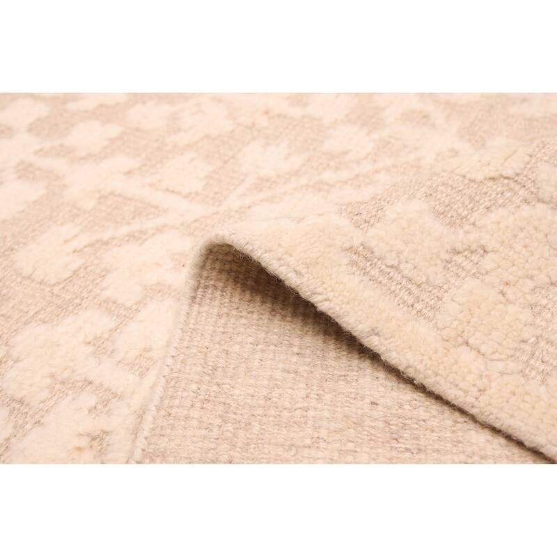 ECARPETGALLERY Hand-knotted Tangier Cream Wool Rug - 5'0 x 7'10