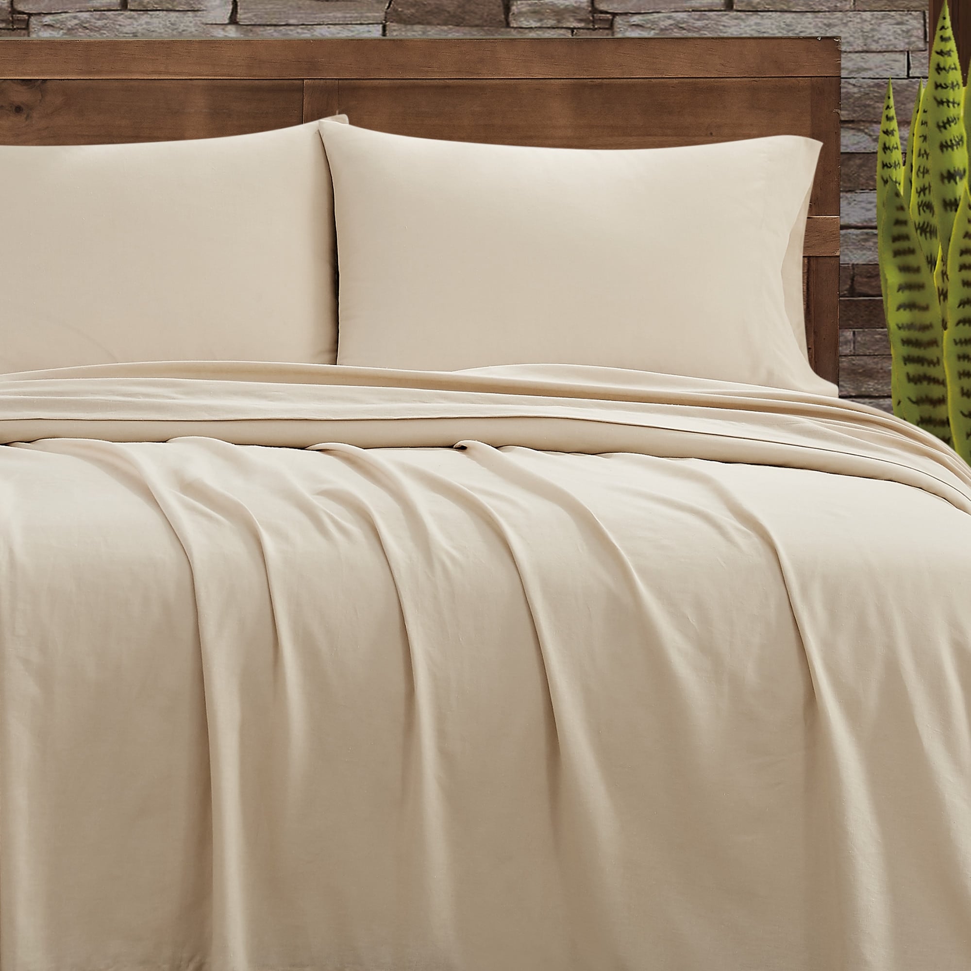 https://ak1.ostkcdn.com/images/products/is/images/direct/85f102cf5c05bdf7bb566fb29e57a288f5f51772/FRYE-Cotton-Linen-Blend-Pillowcase.jpg