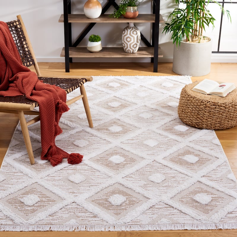 SAFAVIEH Augustine Eloina Trellis Fringe Rug - 5' x 7'7" - Ivory/Beige