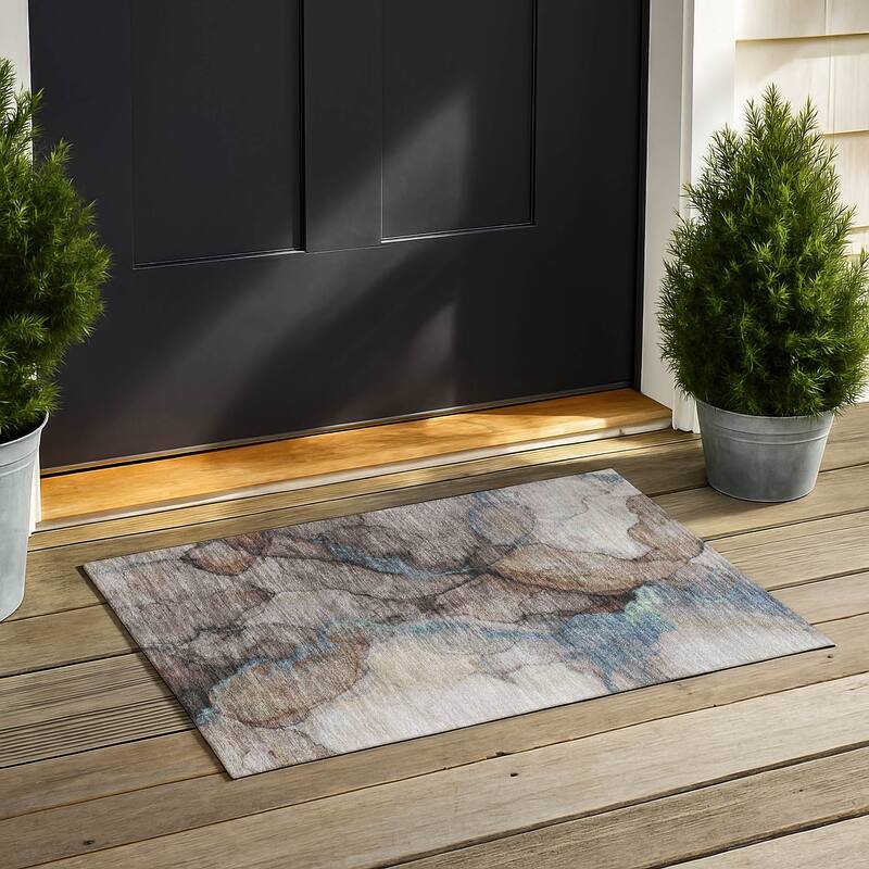 Machine Washable Indoor/ Outdoor Modern Brush Chantille Rug - Taupe - 1'8" x 2'6"