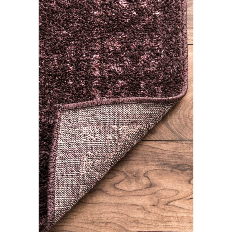 Nuloom Wren Traditional Faded Area Rug