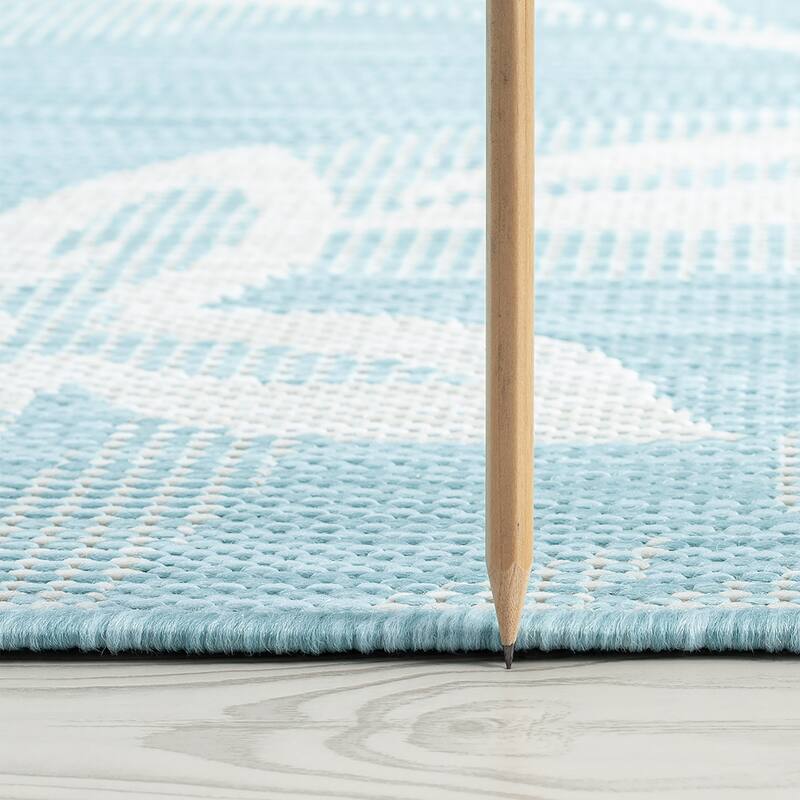 Exo Coastal Floral Indoor/Outdoor Area Rug