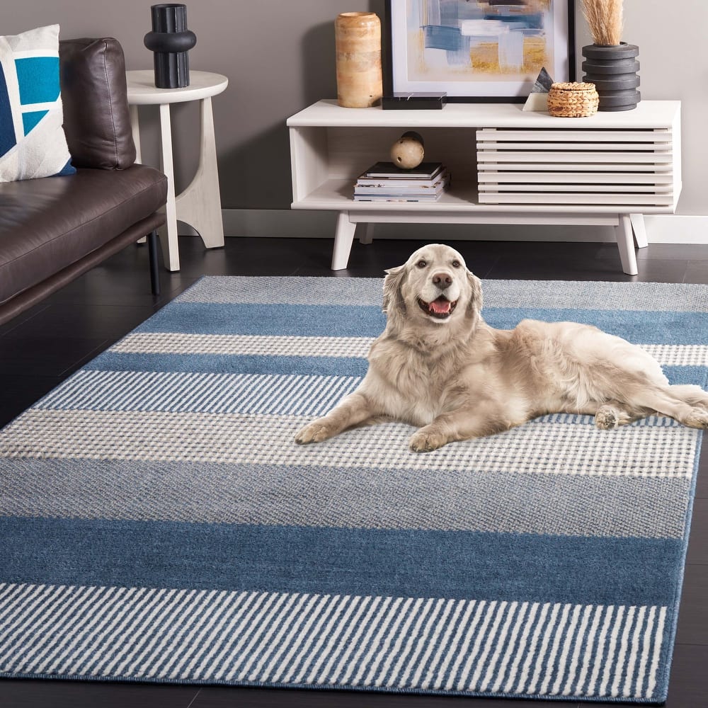 SAFAVIEH Pyramid Nanie Modern Stripe Rug