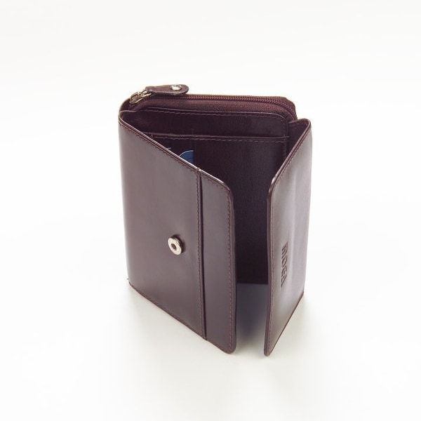 black ladies wallet