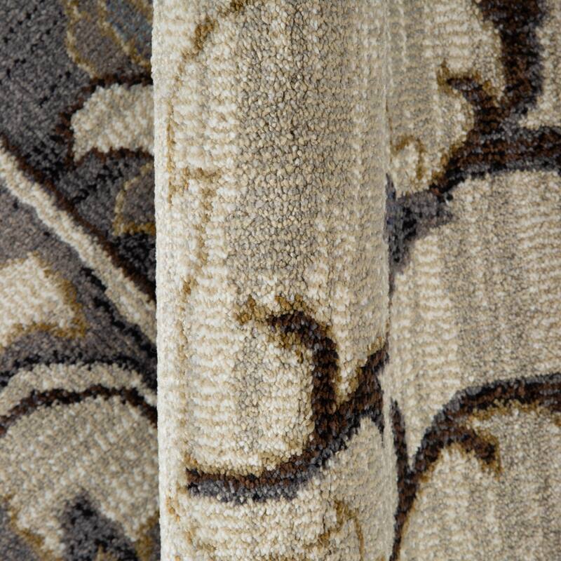 Julia Eva Traditional Medallion Area Rug