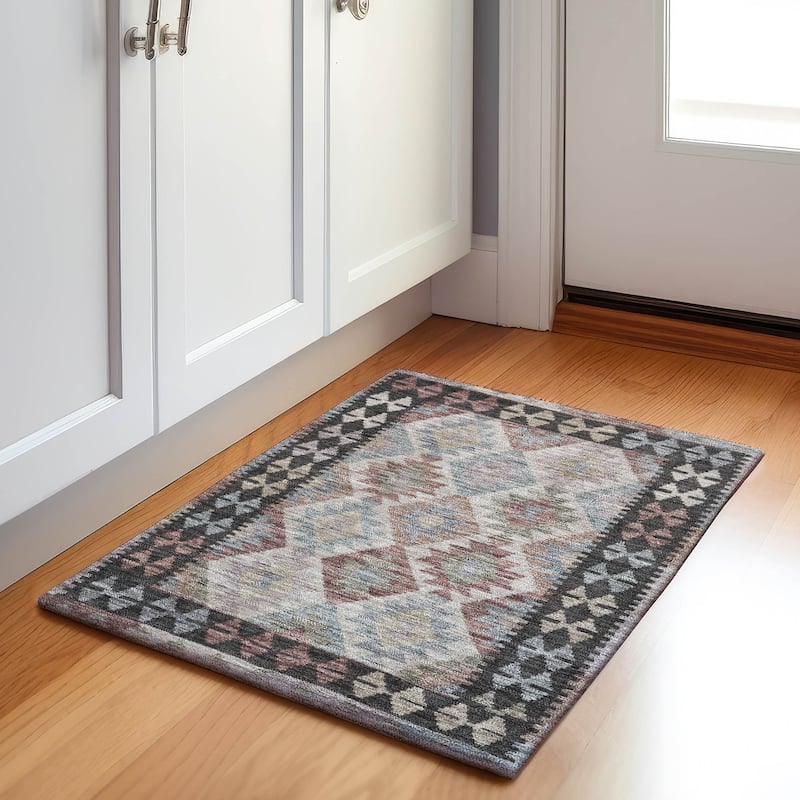 Machine Washable Indoor/ Outdoor Boho Global Chantille Rug