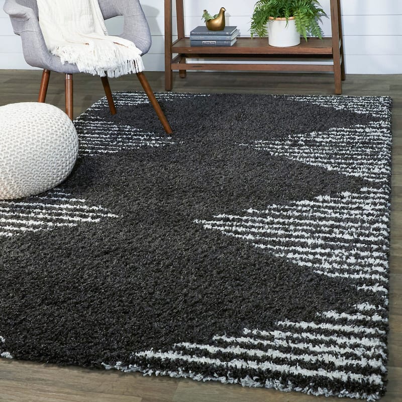 Hughes Geometric Striped Shag Area Rug - 5'3" x 7' - Charcoal