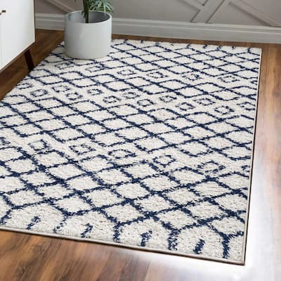 JONATHAN Y Tela Moroccan Diamond Shag Area Rug