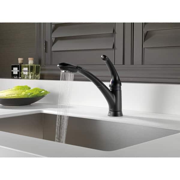 Shop Delta 470 Dst Signature Pull Out Kitchen Faucet With Optional