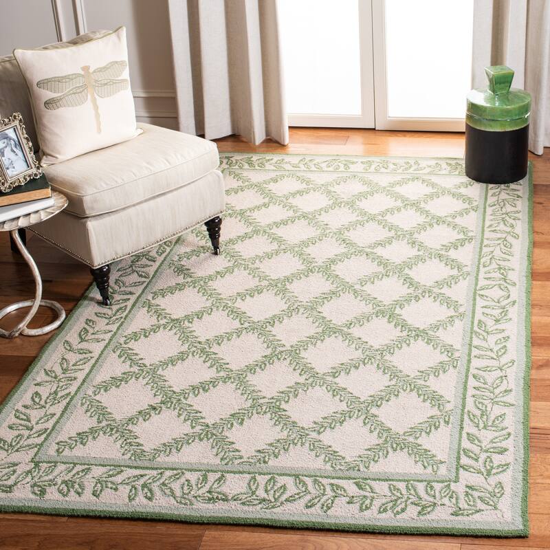 SAFAVIEH Handmade Chelsea Kimber Trellis French Country Wool Rug
