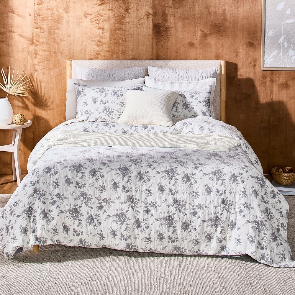 Splendid Layla Reversible Floral Jacquard 3-Piece Cotton Comforter Set