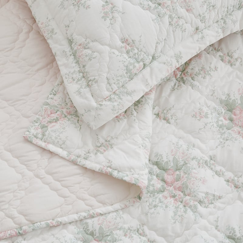The Farmhouse by Rachel Ashwell English Garden 3 Piece Quilt Set
