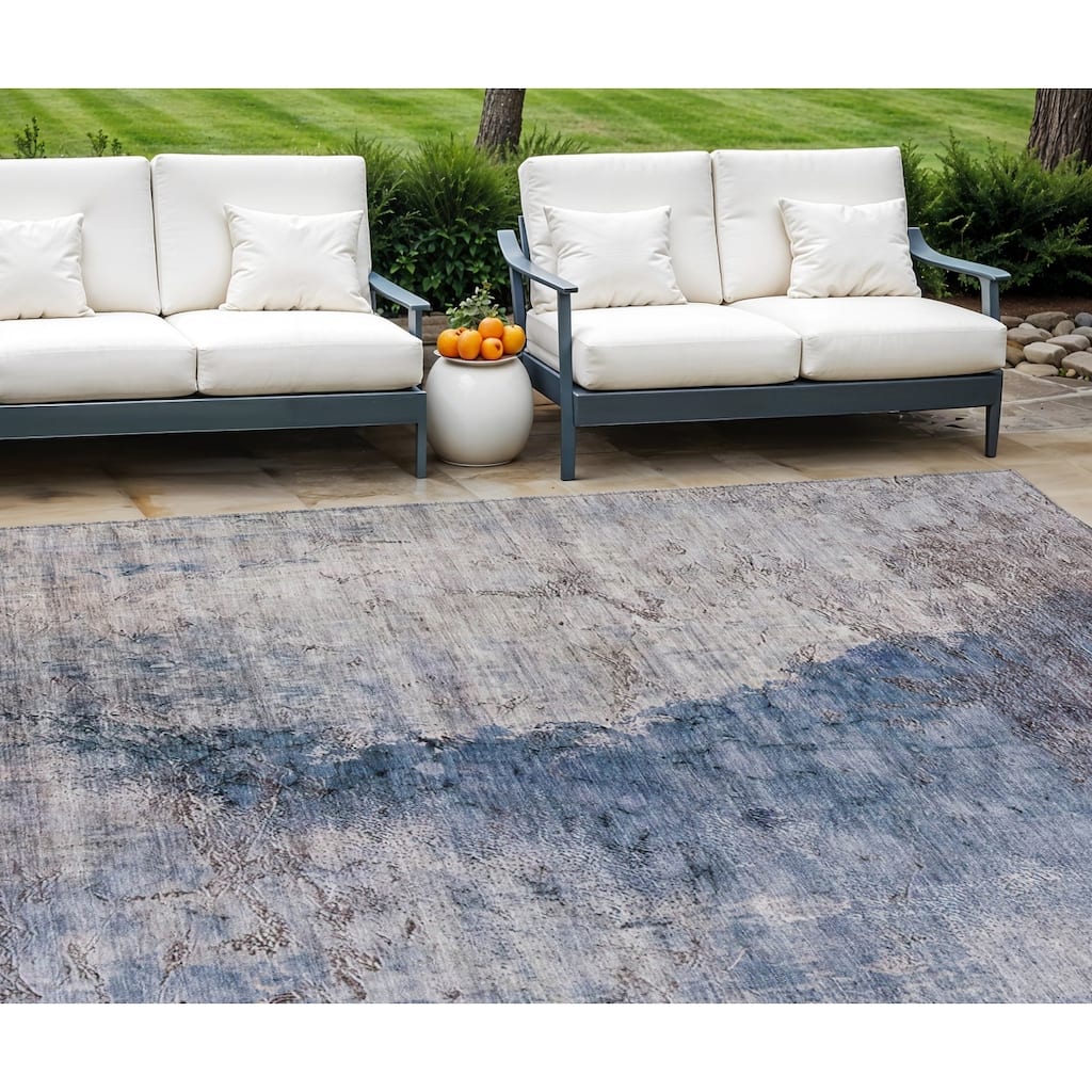 HomeRoots Abstract Transitional Rectangle Outdoor Rug