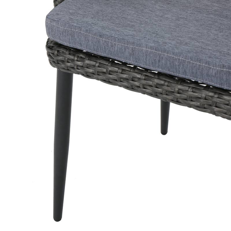 Stylish and Functional Outdoor Dining Chair