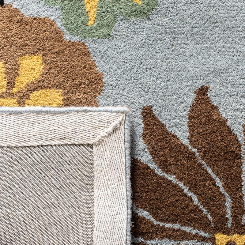 SAFAVIEH Handmade Soho Tess Floral N.Z. Wool Rug
