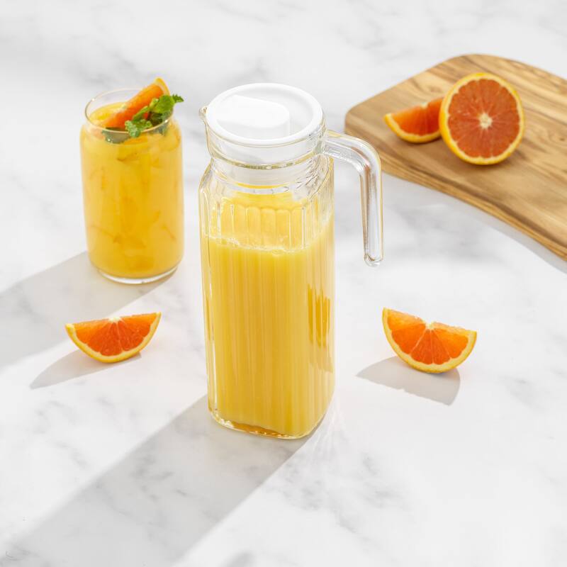 JoyJolt Beverage Serveware Glass Pitcher with Handle & 2 Lids