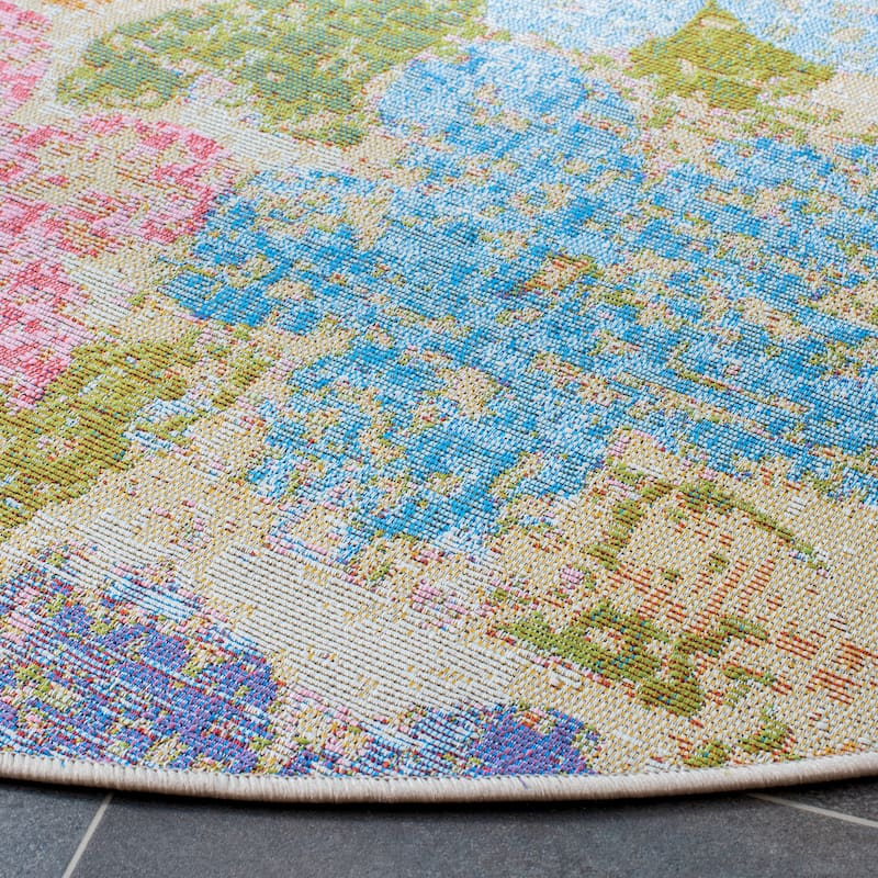 SAFAVIEH Summer Iben Boho Indoor/ Outdoor Waterproof Patio Backyard Rug
