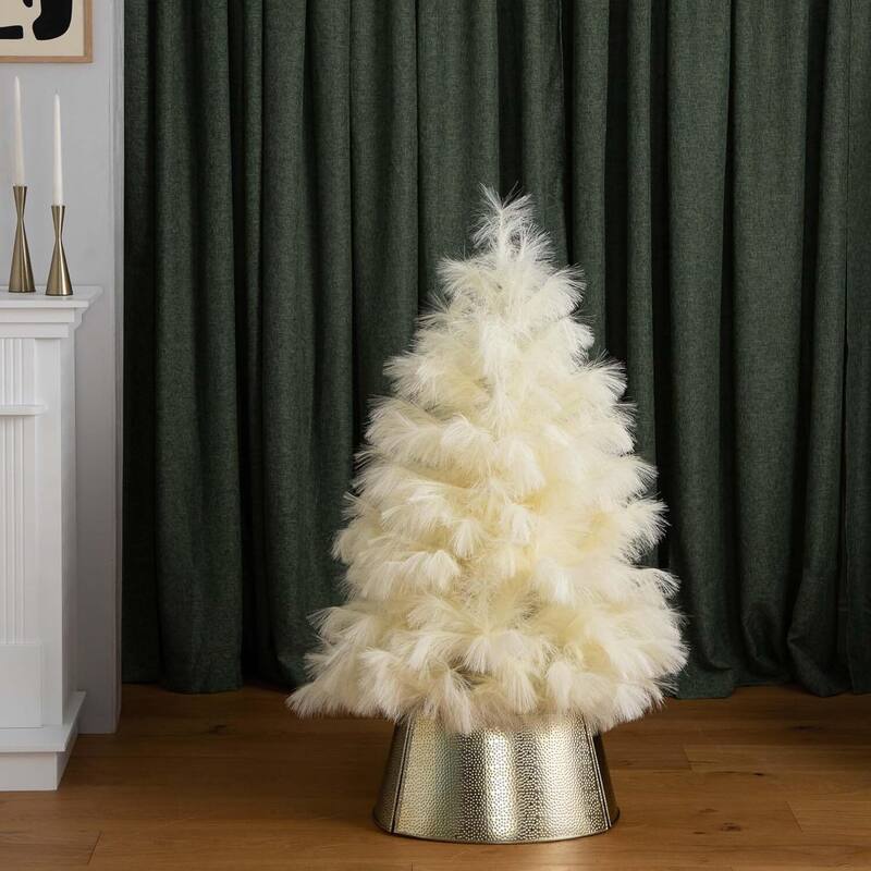 4ft. Artificial Off-White Pampas Grass Christmas Tree - Unique Festive Holiday X-Mas Accent
