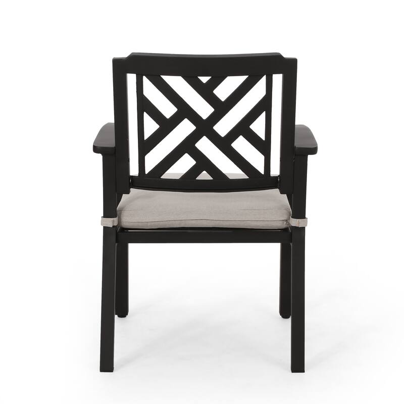Stylish and Comfortable Outdoor Dining Chairs