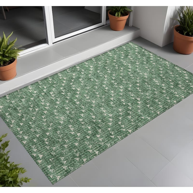 Alsifi Sleek Geometric Weather Resistant Timeless Fusion Outdoor Rug - 3' x 5' - Green