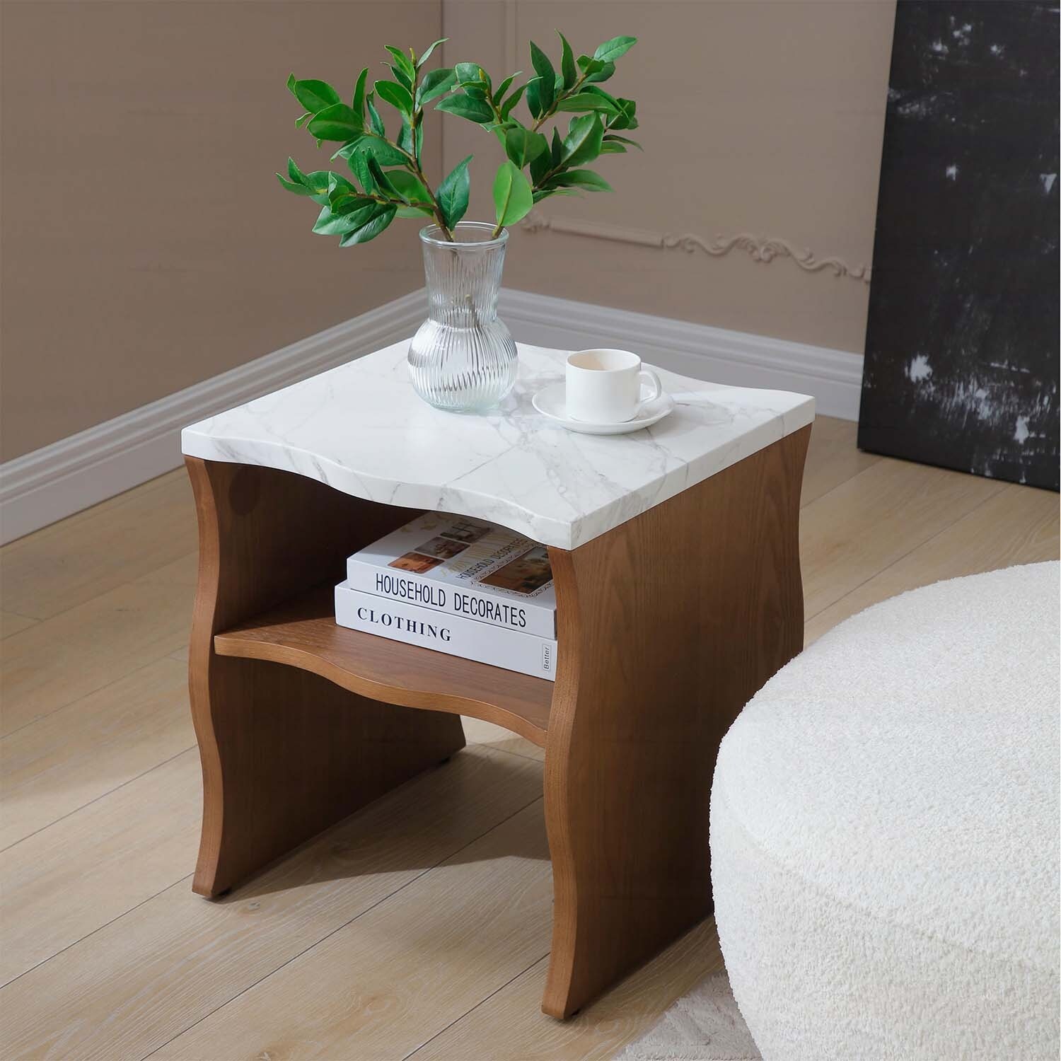 Modern End Table with Shelf,for Bedroom and Living Room.