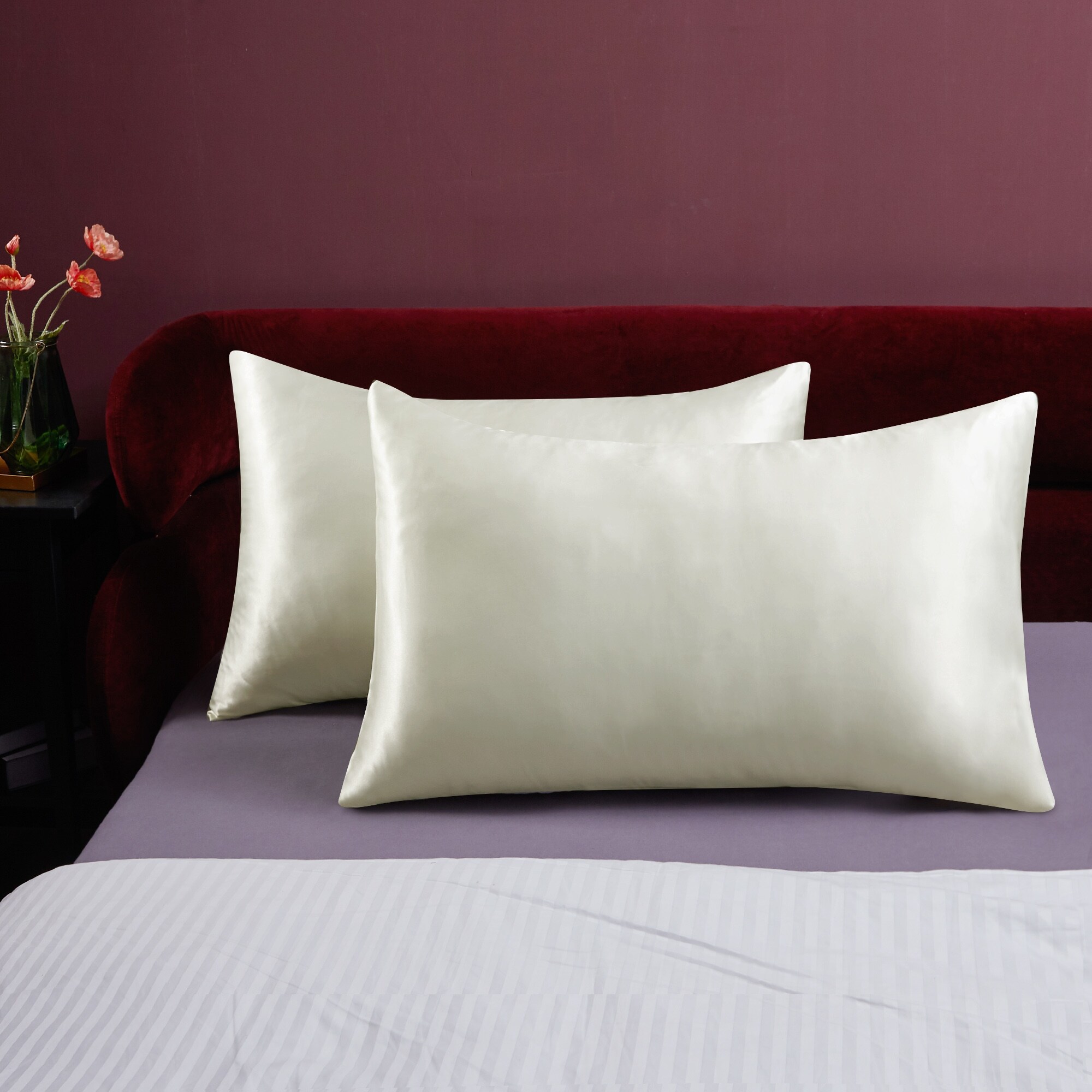 Satin pillowcase bed best sale bath and beyond