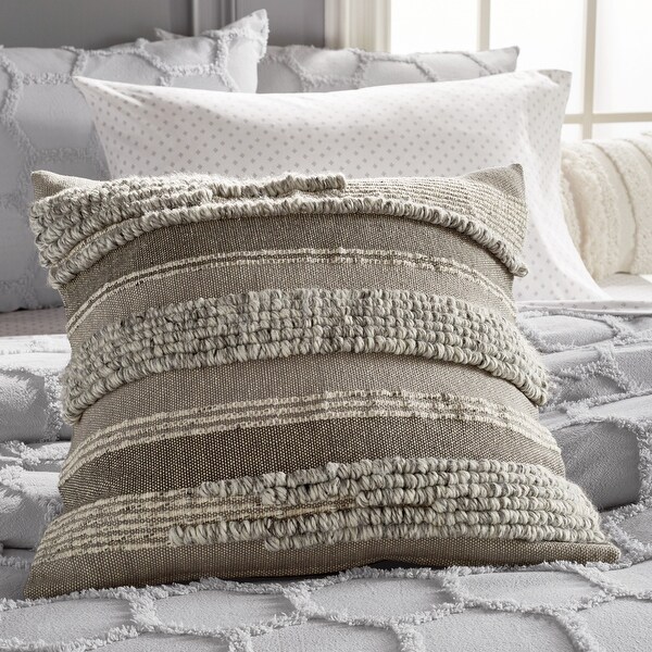 textured accent pillows