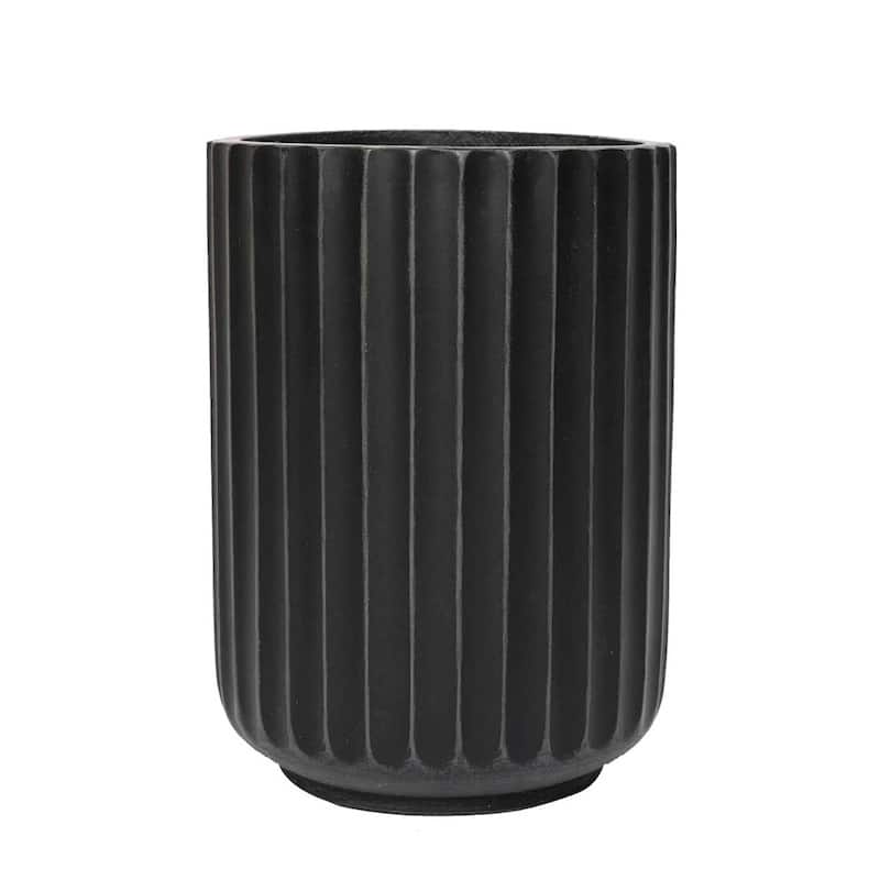 DreamPatio North Pole Fiberstone Planter - 14"xH19" - Black