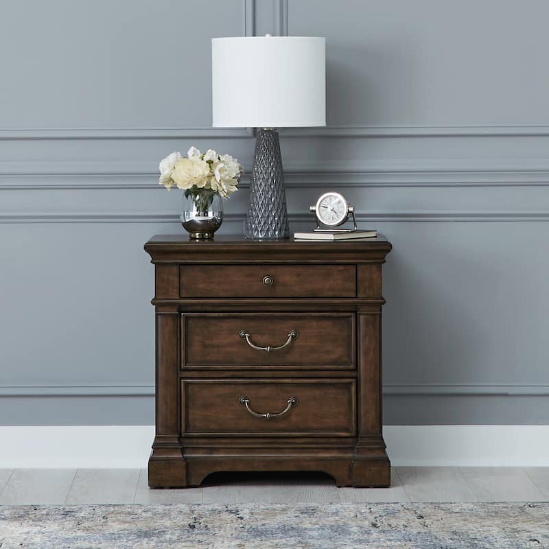 Liberty Furniture Arden Road Poster Bed Bedroom Sets with Dresser & Mirror, Chest, Nightstand - King or Queen