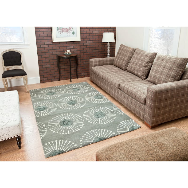 SAFAVIEH Handmade Soho Chimere Dandelion Pattern New Zealand Wool - 6' x 9' - Grey/Ivory - Runner/Rectangle