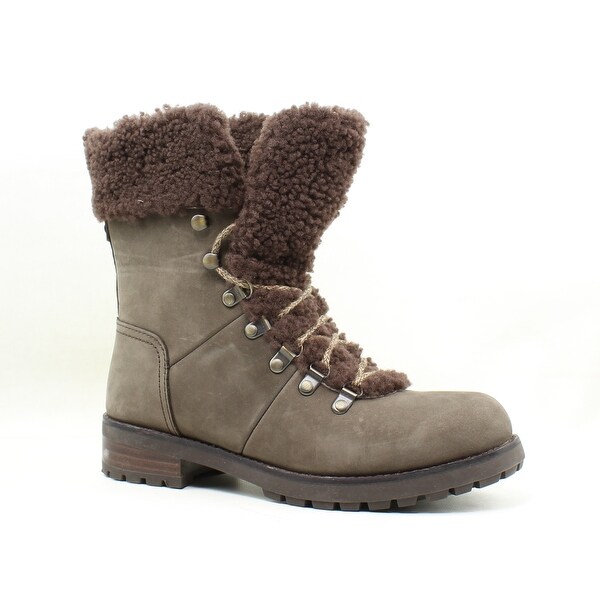ugg fraser size 9