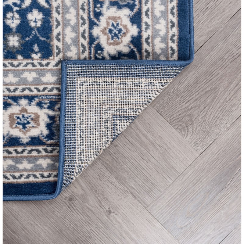 Carrington Traditional Oriental Indoor Area Rug