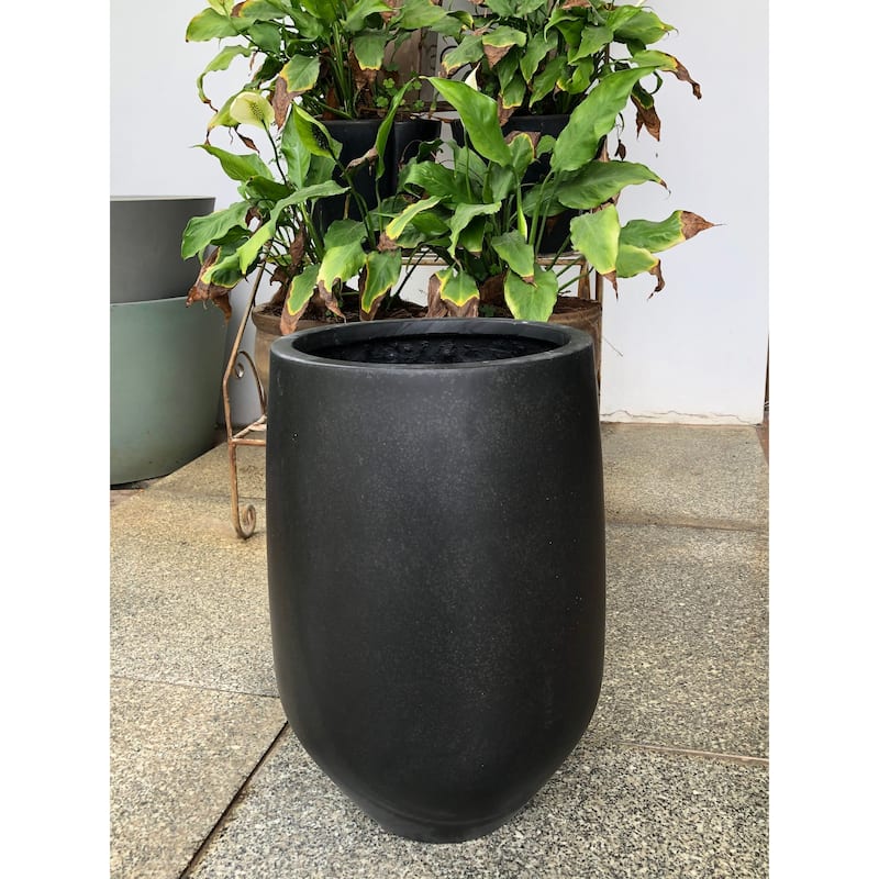 DreamPatio Garden Grove 1-Piece Fiberstone Planter - 13.5x13.5x19 - DottedBlack