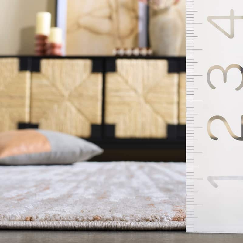 SAFAVIEH Kendal Chelo Traditional Rug