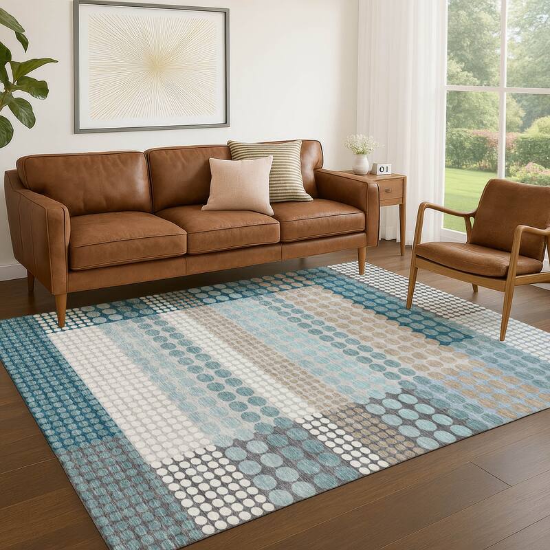 Machine Washable Indoor/ Outdoor Casual Dotty Chantille Rug