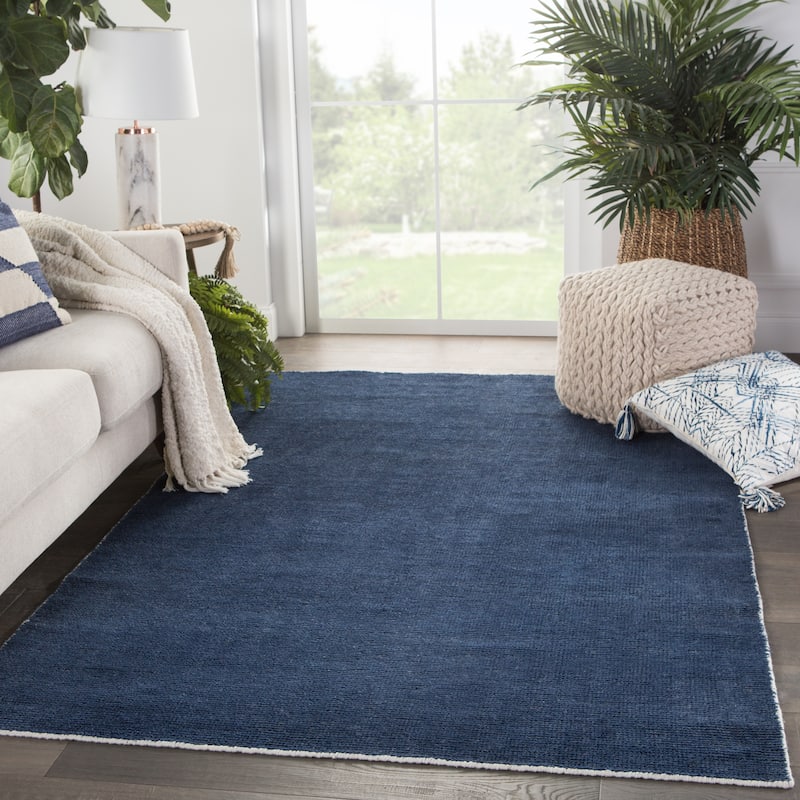 Orleanna Indoor/ Outdoor Solid Area Rug