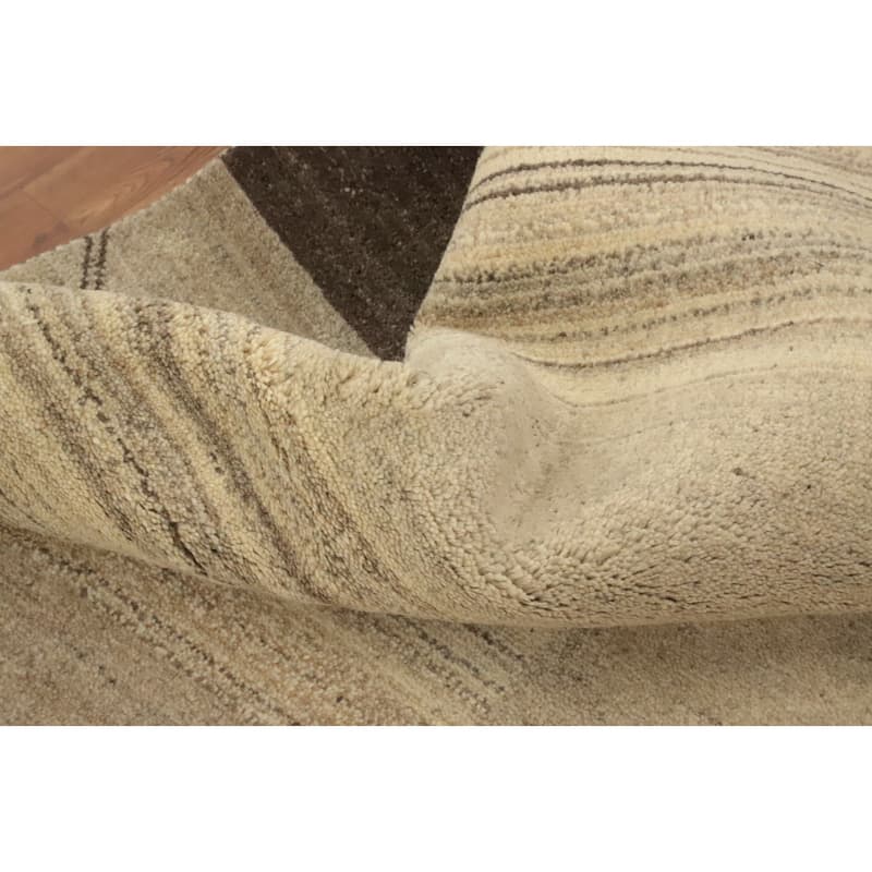Hand Knotted Oriental 100% Wool Carpet Modern Geometric Beige & Ivories Gabbeh Area Rug - 7' 9'' X 5' 4''