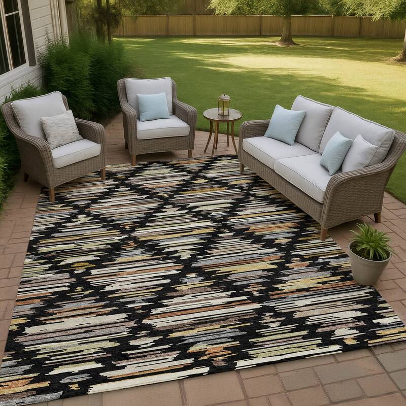 Machine Washable Indoor/ Outdoor Modern Trellis Chantille Rug - Black - 3' x 5'