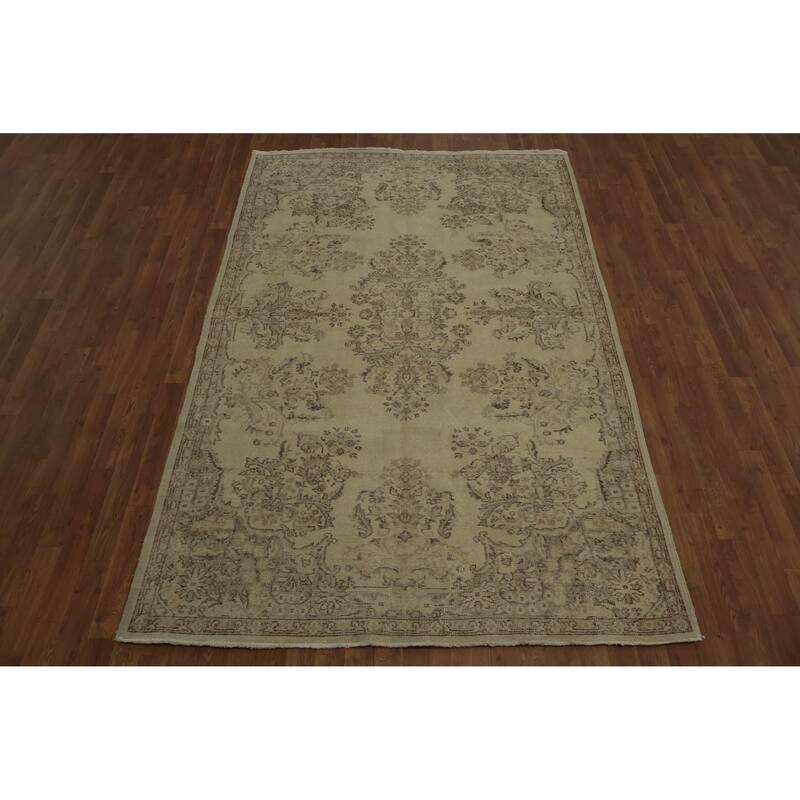 Hand Knotted Oriental 100% Wool Carpet Transitional Floral Beige & Ivories Anatolian Area Rug - 8' 11'' X 5' 7''