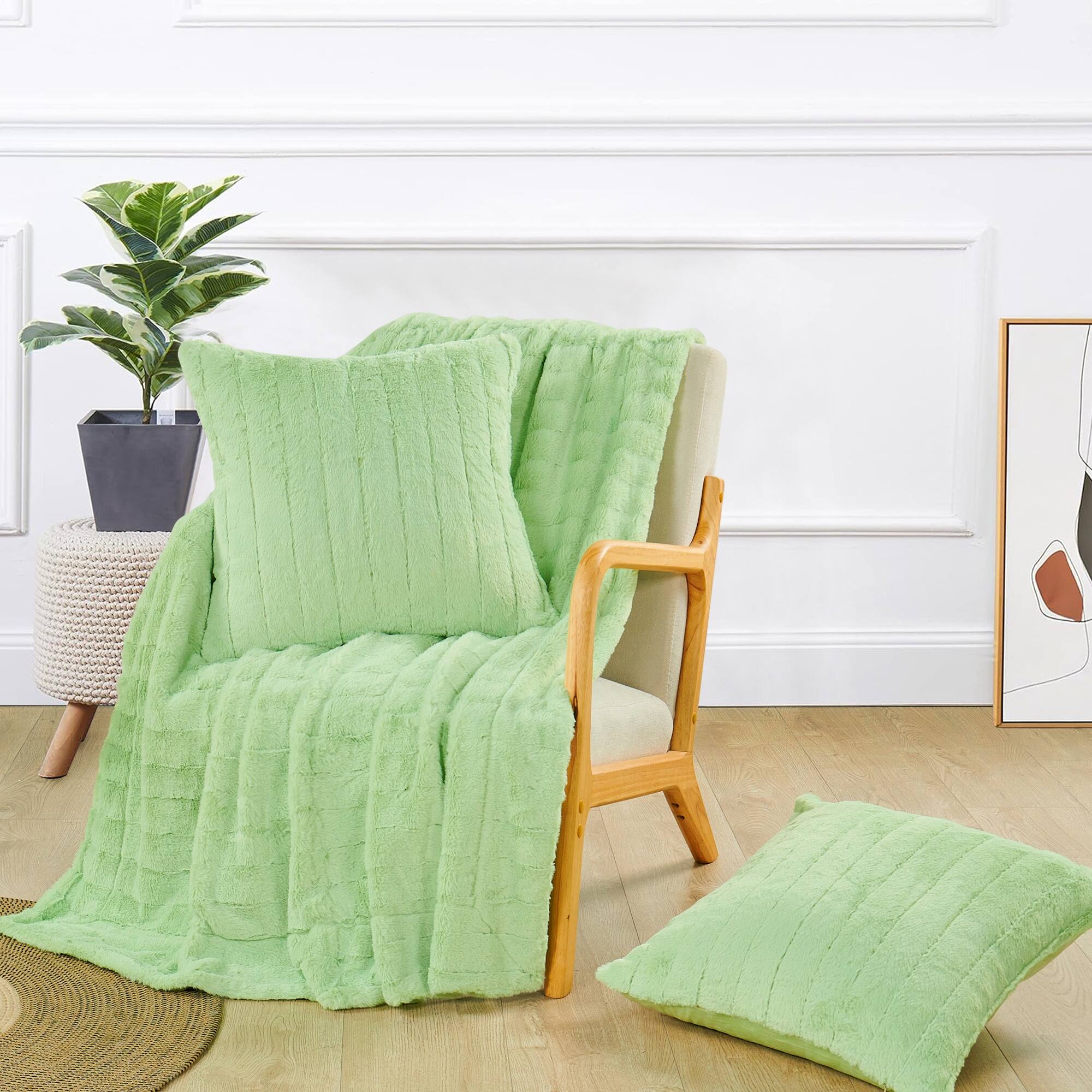 Option Nile Green