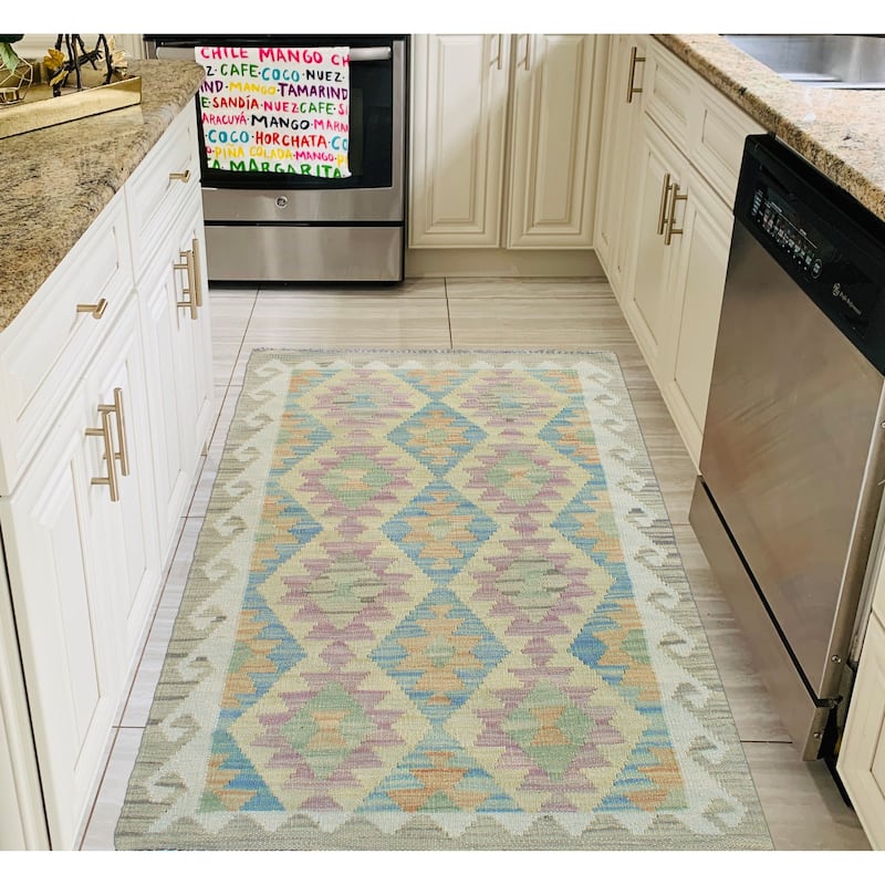 Sun Faded Flatweave Terrell Blue/Ivory Rug - 2'7" x 4'4"