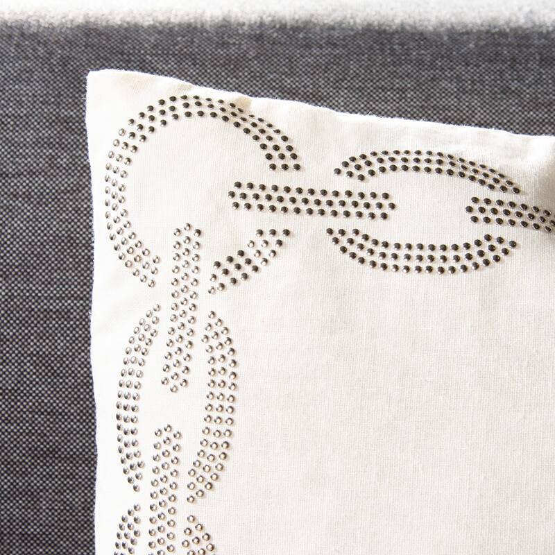 SAFAVIEH Maita 20-inch Grey Decorative Throw Pillow (Set of 2)